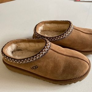 UGG Tasman Slippers